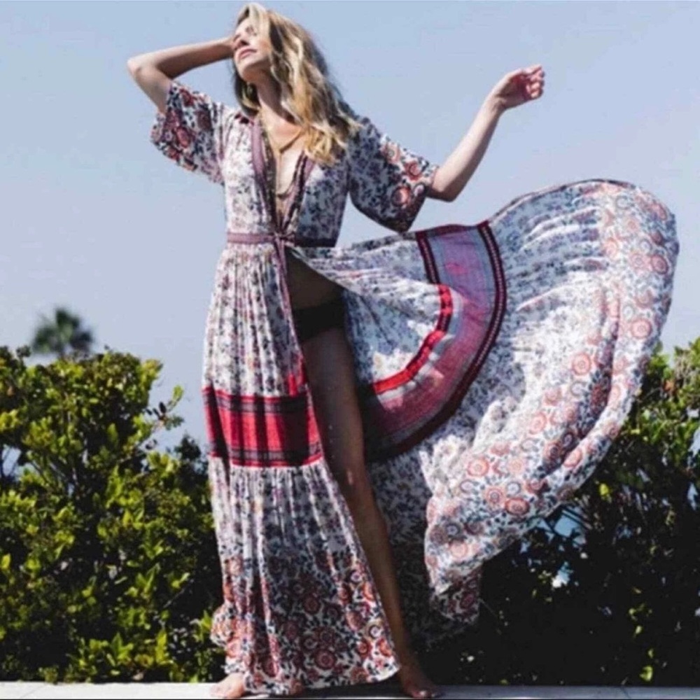 Spell & The Gypsy Elle Gown in Rosewood size small - Picture 3 of 9